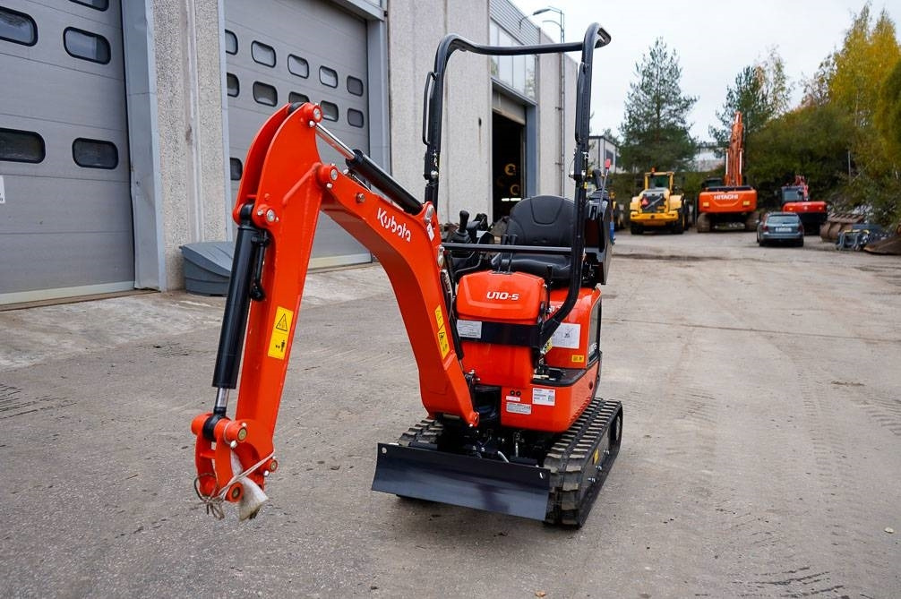 Kubota U10-5 UUTUUSMALLI - 小型挖掘机:图3 Kubota U10-5 UUTUUSMALLI - 小型挖掘机:图3