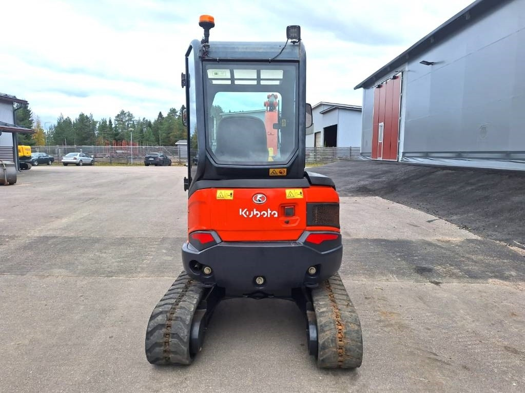Kubota U27-4 KALLISTAJALLA, HUOLLETTU - 小型挖掘机:图3 Kubota U27-4 KALLISTAJALLA, HUOLLETTU - 小型挖掘机:图3