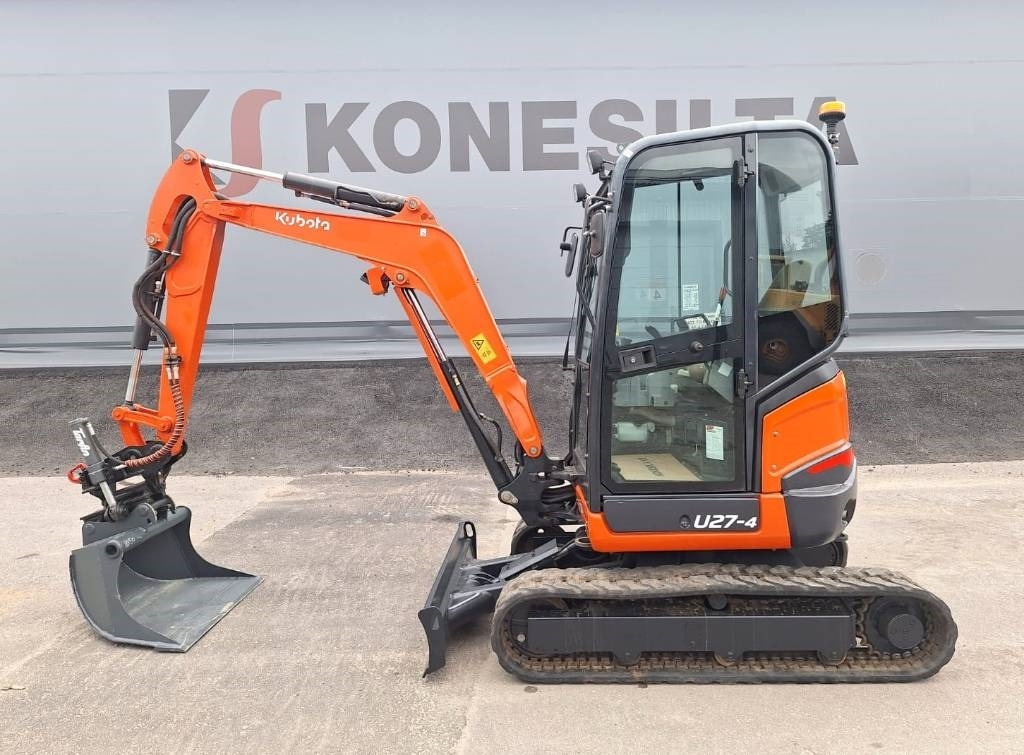 Kubota U27-4 KALLISTAJALLA, HUOLLETTU - 小型挖掘机:图1 Kubota U27-4 KALLISTAJALLA, HUOLLETTU - 小型挖掘机:图1