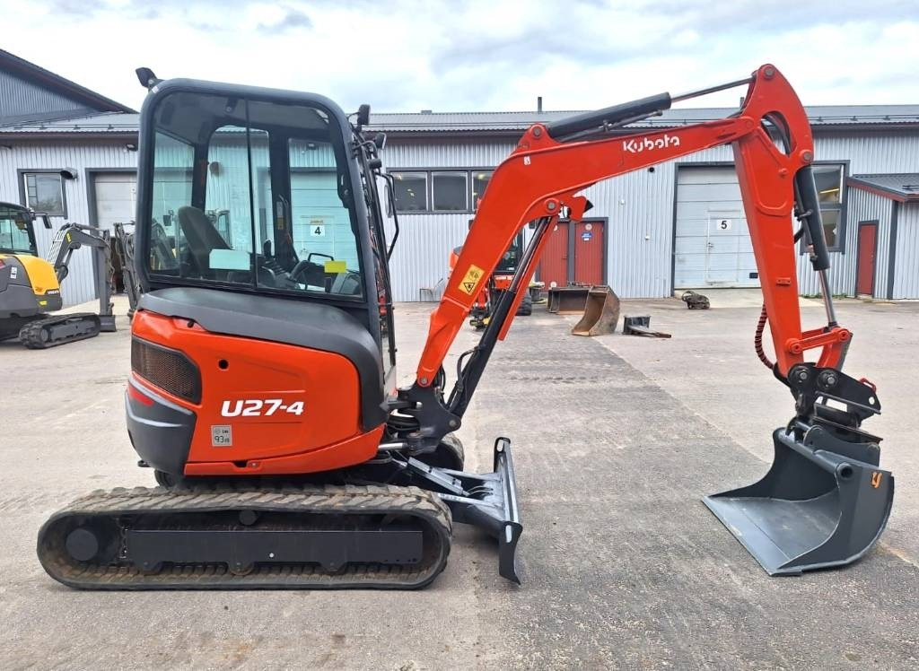 Kubota U27-4 KALLISTAJALLA, HUOLLETTU - 小型挖掘机:图5 Kubota U27-4 KALLISTAJALLA, HUOLLETTU - 小型挖掘机:图5