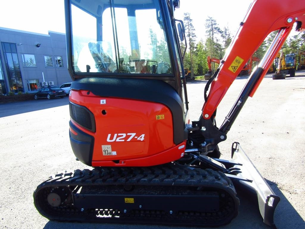 Kubota U27-4 UUSI, TAKUU 24KK - 小型挖掘机:图5 Kubota U27-4 UUSI, TAKUU 24KK - 小型挖掘机:图5