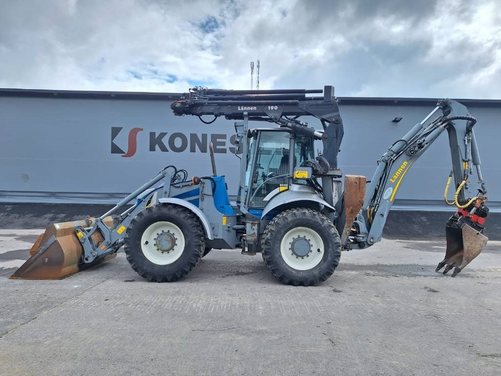 Lännen 8600G NOSTIN, HENKILÖKORI, PYÖRITTÄJÄ YM. - 反铲装载机:图1 Lännen 8600G NOSTIN, HENKILÖKORI, PYÖRITTÄJÄ YM. - 反铲装载机:图1