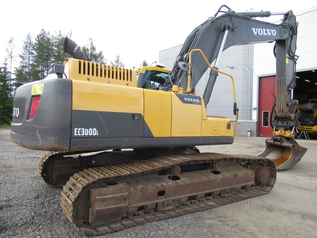 Volvo EC300DL PYÖRITTÄJÄLLÄ - 履带式挖掘机:图5 Volvo EC300DL PYÖRITTÄJÄLLÄ - 履带式挖掘机:图5