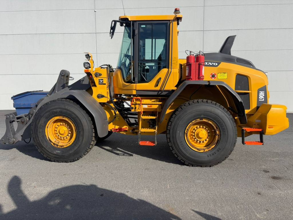 Volvo L 90 H Long Boom  - 轮式装载机:图1 Volvo L 90 H Long Boom  - 轮式装载机:图1