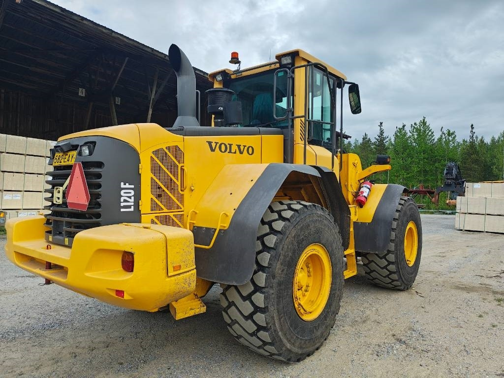 Volvo L120F RASVARI YM. - 轮式装载机:图2 Volvo L120F RASVARI YM. - 轮式装载机:图2