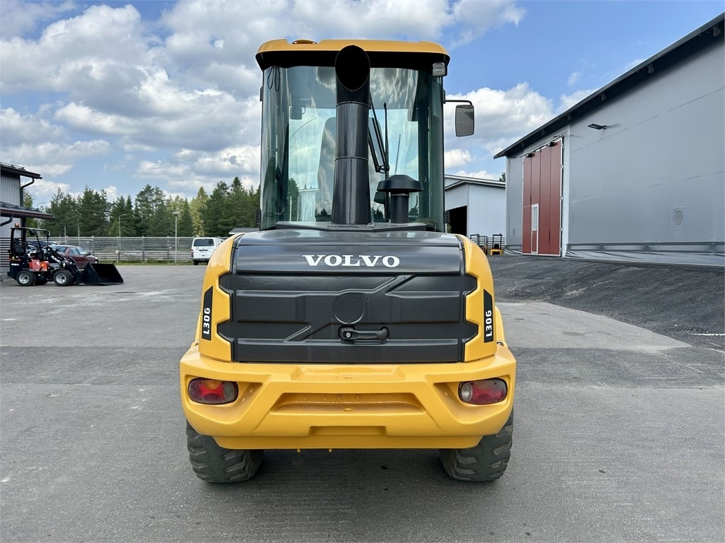 Volvo L30G TRUKKIPIIKEILLÄ - 轮式装载机:图5 Volvo L30G TRUKKIPIIKEILLÄ - 轮式装载机:图5