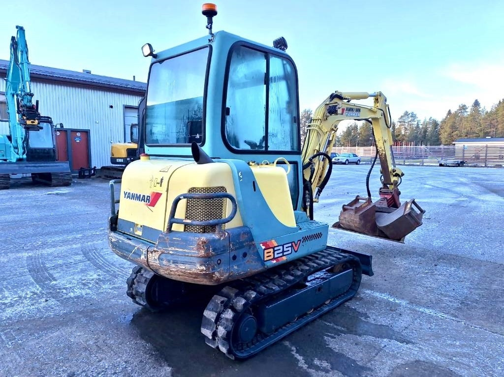 Yanmar B25V 3-KAUHAA - 小型挖掘机:图4 Yanmar B25V 3-KAUHAA - 小型挖掘机:图4