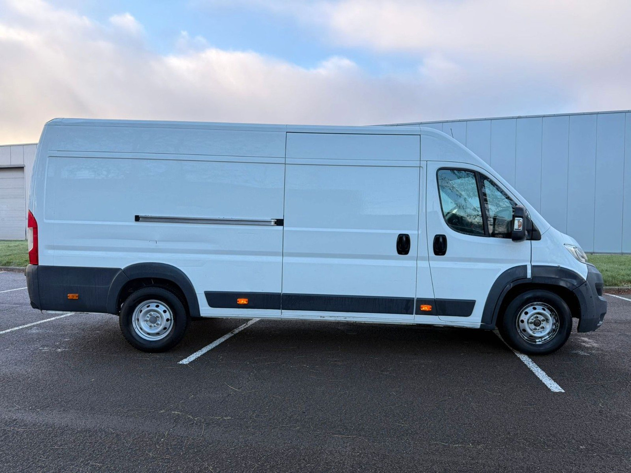 Citroën Jumper MAXI. 2.0HDI. Klima. Navi. Kamera. - 无侧窗厢式货车:图2 Citroën Jumper MAXI. 2.0HDI. Klima. Navi. Kamera. - 无侧窗厢式货车:图2