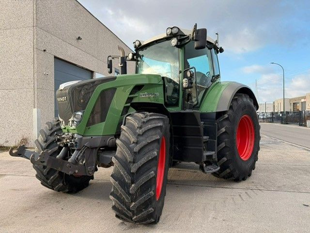 Fendt 828 VARIO - 拖拉机:图2 Fendt 828 VARIO - 拖拉机:图2