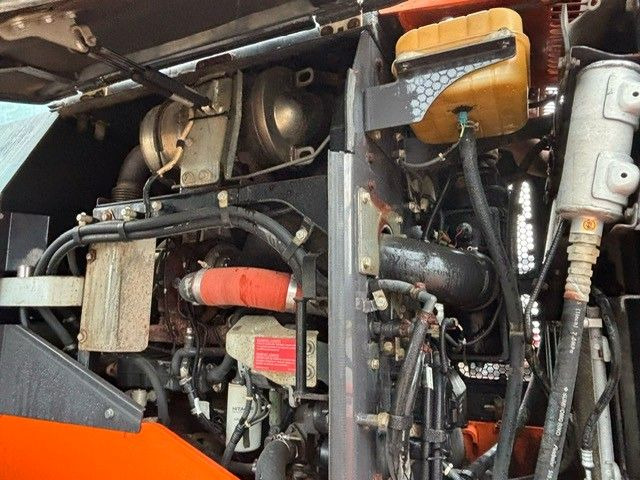 轮式装载机 Hitachi ZW220-6. Hochkippschaufel. Wage.：图18
