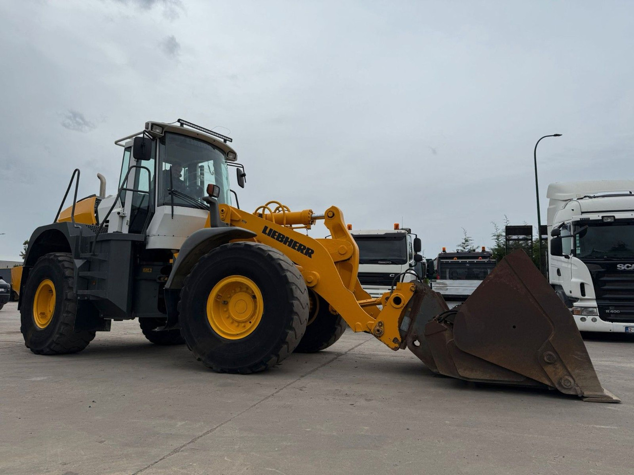 Liebherr L544. Hochkippschauffel. - 轮式装载机:图5 Liebherr L544. Hochkippschauffel. - 轮式装载机:图5