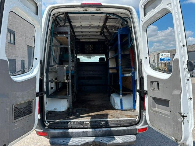 Mercedes-Benz Sprinter 516CDI. L3H3. EU5. - 无侧窗厢式货车:图5 Mercedes-Benz Sprinter 516CDI. L3H3. EU5. - 无侧窗厢式货车:图5