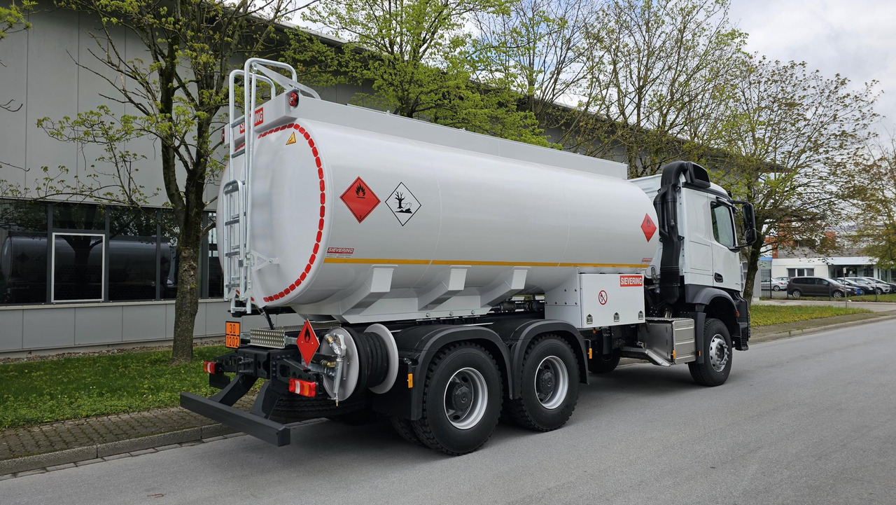 MERCEDES-BENZ Actros 3340 ADR Euro 3 - 罐车:图3 MERCEDES-BENZ Actros 3340 ADR Euro 3 - 罐车:图3