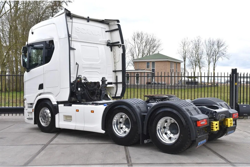 Scania R 460 NGS 6x4NB - SUPER - FULL AIR - RETARDER - 96 TKM - PARK. AIRCO - HYDRAULIC SYSTEM - LED - LEATHER SEATS - EXCELLENT CONDIT - 牵引车:图3 Scania R 460 NGS 6x4NB - SUPER - FULL AIR - RETARDER - 96 TKM - PARK. AIRCO - HYDRAULIC SYSTEM - LED - LEATHER SEATS - EXCELLENT CONDIT - 牵引车:图3