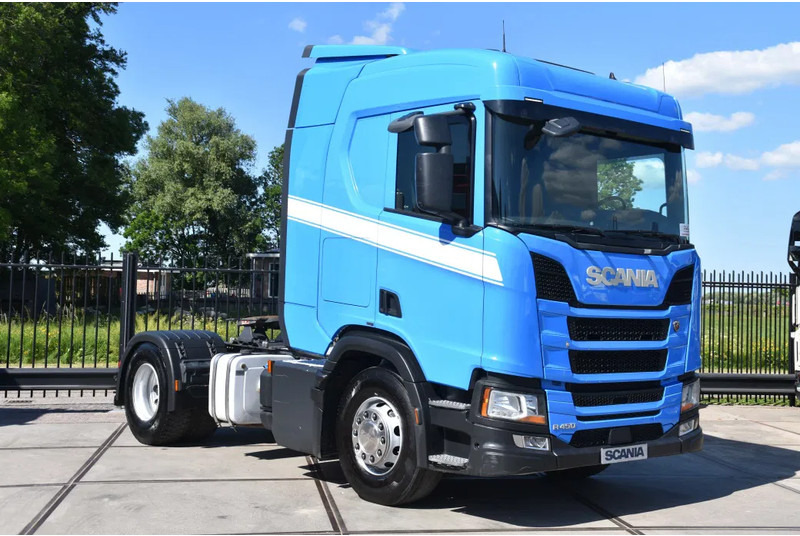 Scania R450 NGS 4x2 - RETARDER - 455 TKM - HYDRAULIC SYSTEM - ACC - NAVI - DIFF. LOCK - EXCELLENT CONDITION - - 牵引车:图2 Scania R450 NGS 4x2 - RETARDER - 455 TKM - HYDRAULIC SYSTEM - ACC - NAVI - DIFF. LOCK - EXCELLENT CONDITION - - 牵引车:图2