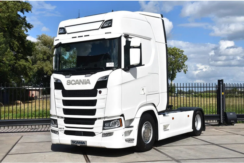 Scania S450 NGS 4x2 - RETARDER - 709 TKM - PARK. AIRCO - LEATHER SEATS - 2 x FUEL TANKS - LED LIGHTS - TOP CONDITION - - 牵引车:图2 Scania S450 NGS 4x2 - RETARDER - 709 TKM - PARK. AIRCO - LEATHER SEATS - 2 x FUEL TANKS - LED LIGHTS - TOP CONDITION - - 牵引车:图2