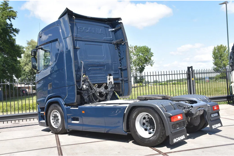 Scania S450 NGS 4x2NB - FULL AIR - 847 TKM - RETARDER - PARK. AIRCO - 2 x FUEL TANKS - TOP CONDITION - - 牵引车:图3 Scania S450 NGS 4x2NB - FULL AIR - 847 TKM - RETARDER - PARK. AIRCO - 2 x FUEL TANKS - TOP CONDITION - - 牵引车:图3