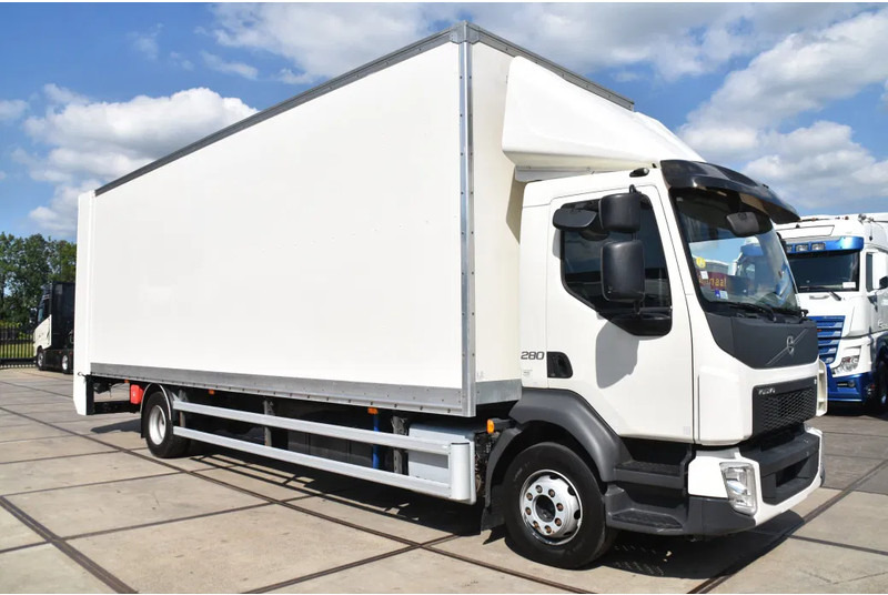 Volvo FL 280 4x2 + BOX - 163 TKM - AIRCO - DOUBLE CARGOFLOOR - ELEVATOR - REMOTE CONTROL - CAMERA - - 厢式卡车:图1 Volvo FL 280 4x2 + BOX - 163 TKM - AIRCO - DOUBLE CARGOFLOOR - ELEVATOR - REMOTE CONTROL - CAMERA - - 厢式卡车:图1