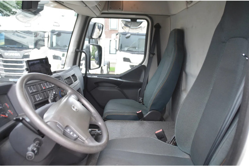 Volvo FL 280 4x2 + BOX - 294 TKM - AIRCO - DOUBLE CARGOFLOOR - ELEVATOR - REMOTE CONTROL - CAMERA - - 厢式卡车:图5 Volvo FL 280 4x2 + BOX - 294 TKM - AIRCO - DOUBLE CARGOFLOOR - ELEVATOR - REMOTE CONTROL - CAMERA - - 厢式卡车:图5