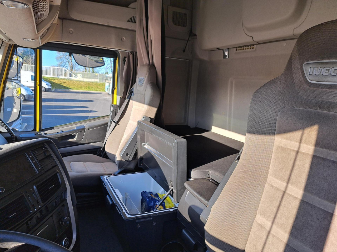 IVECO IVECO STRALIS S400 GNC - 牵引车:图4 IVECO IVECO STRALIS S400 GNC - 牵引车:图4