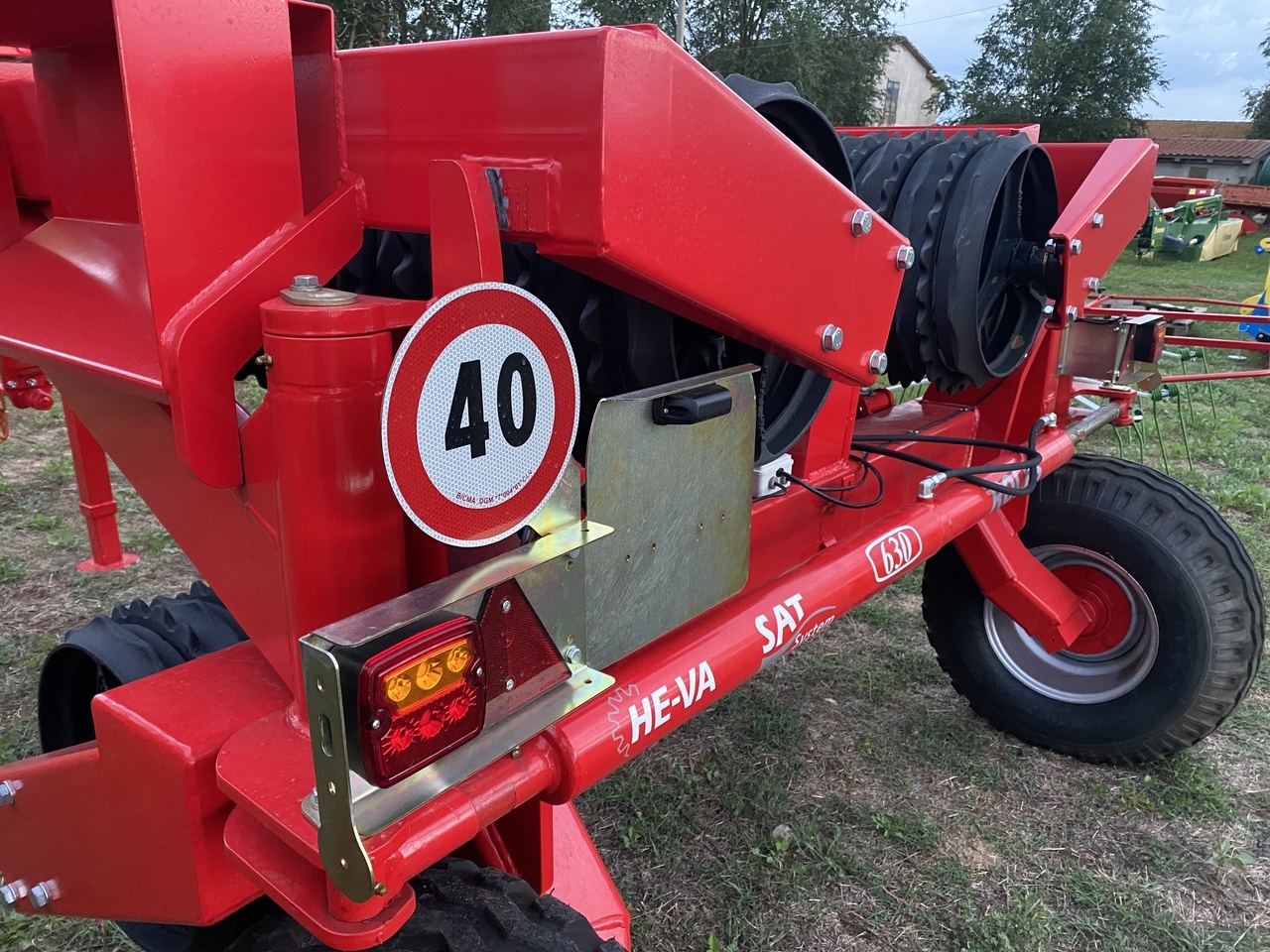 HE VA - 农场碾压机:图1 HE VA - 农场碾压机:图1