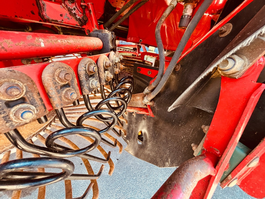 土壤耕作设备 Grimme REXOR 6200:图35 土壤耕作设备 Grimme REXOR 6200:图35