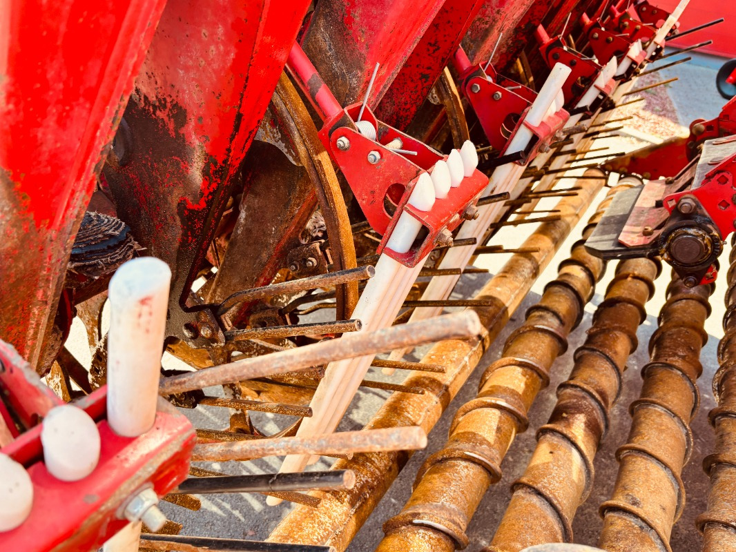 土壤耕作设备 Grimme REXOR 6200:图46 土壤耕作设备 Grimme REXOR 6200:图46