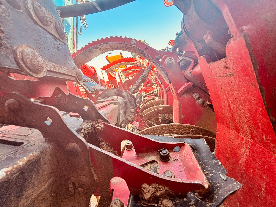 土壤耕作设备 Grimme REXOR 6200:图39 土壤耕作设备 Grimme REXOR 6200:图39