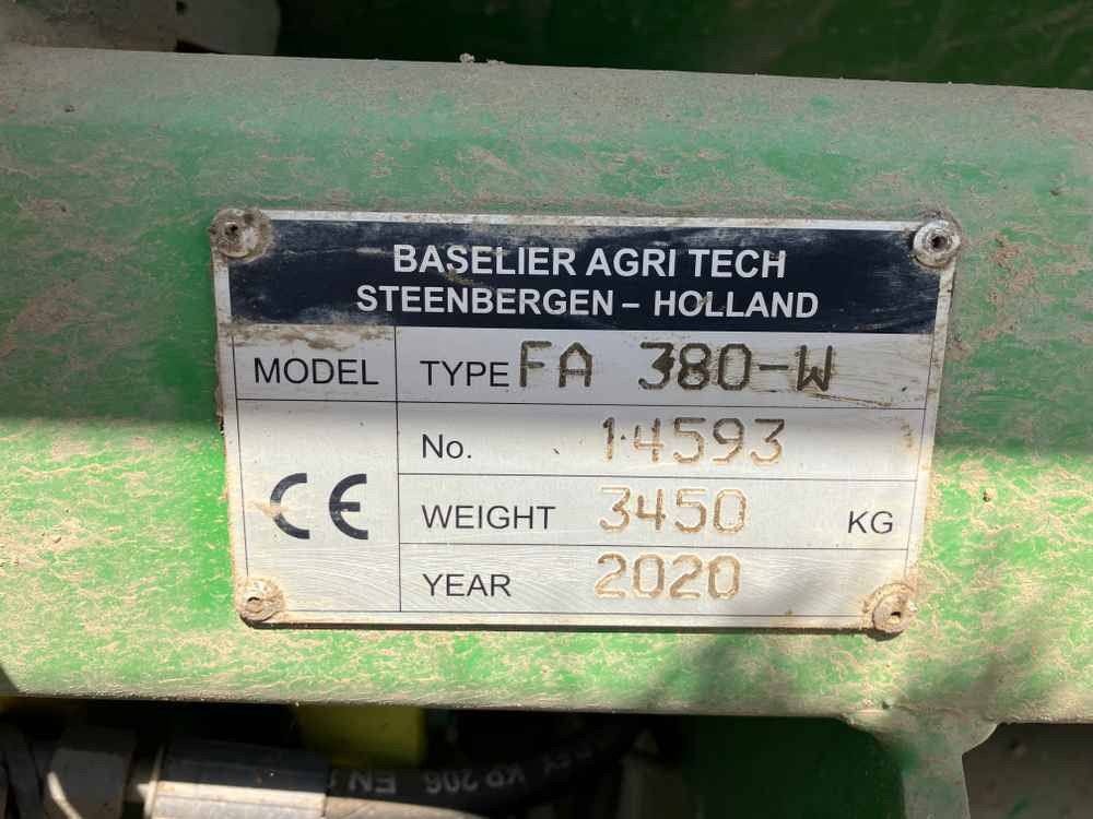 收割机 Baselier Baselier 4 Row Mounted FA-W, Potato Planter Tilla Combination:图22 收割机 Baselier Baselier 4 Row Mounted FA-W, Potato Planter Tilla Combination:图22