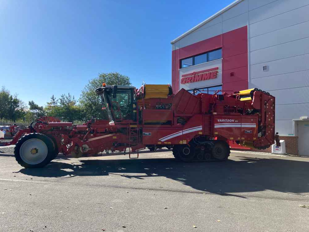 Grimme Varitron 220, 2 Row, Self-Propelled Potato Harvester - 收割机:图3 Grimme Varitron 220, 2 Row, Self-Propelled Potato Harvester - 收割机:图3