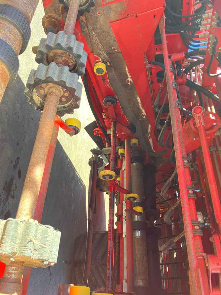 收割机 Grimme Varitron 220, 2 Row, Self-Propelled Potato Harvester：图16