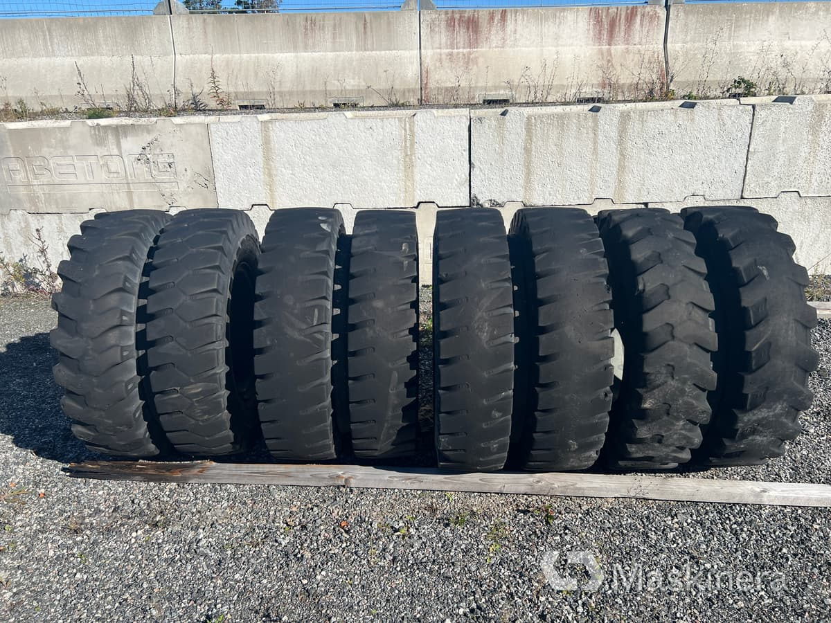 8 st entreprenaddäck på fälg 10.00-20 - 车轮 适用于 建筑机械:图2 8 st entreprenaddäck på fälg 10.00-20 - 车轮 适用于 建筑机械:图2