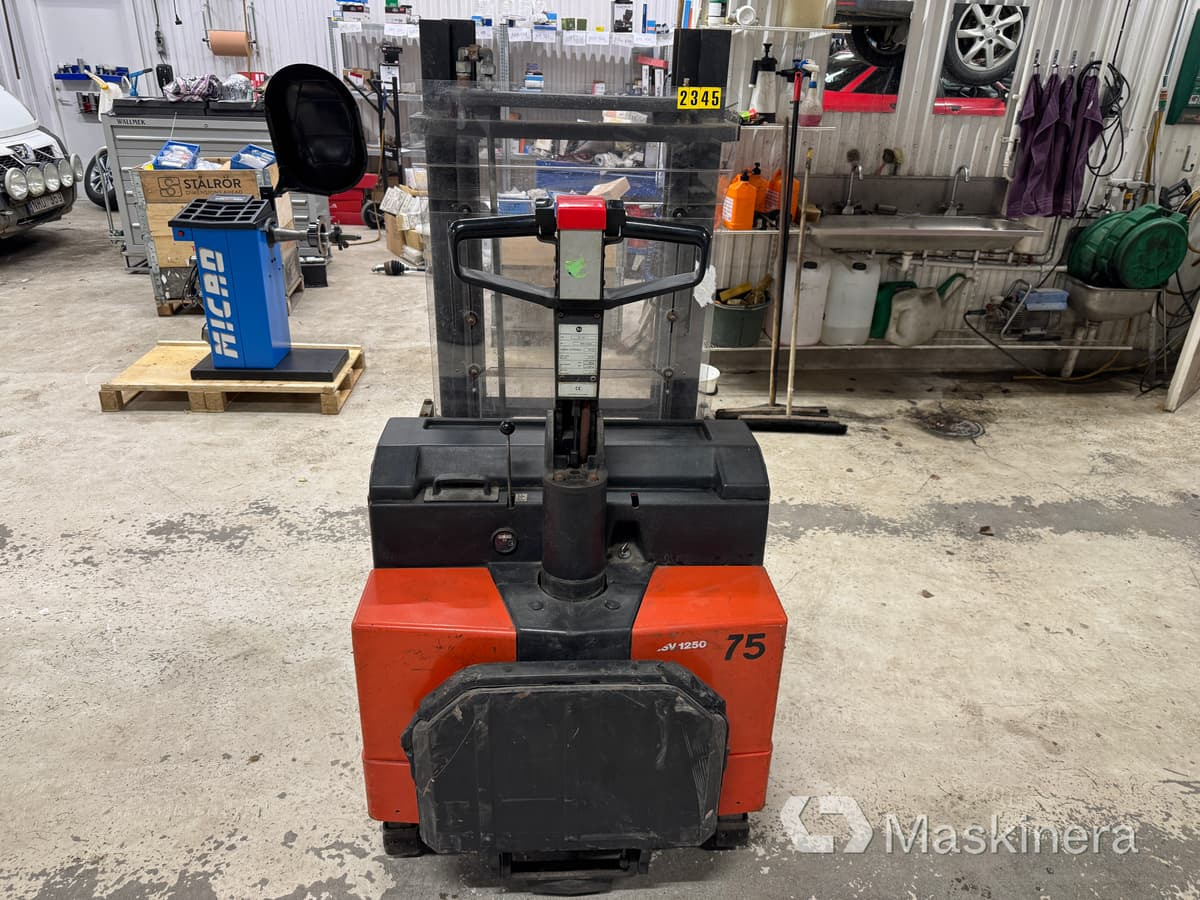 BT LSV 1250 / 11 Elektrisk ledstaplare BT LSV 1250 - 工业设备:图4 BT LSV 1250 / 11 Elektrisk ledstaplare BT LSV 1250 - 工业设备:图4