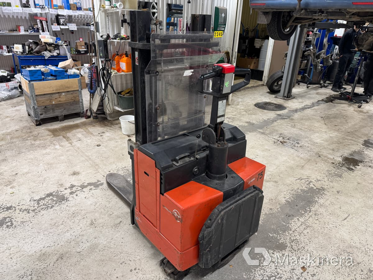 BT LSV 1250 / 11 Elektrisk ledstaplare BT LSV 1250 - 工业设备:图3 BT LSV 1250 / 11 Elektrisk ledstaplare BT LSV 1250 - 工业设备:图3