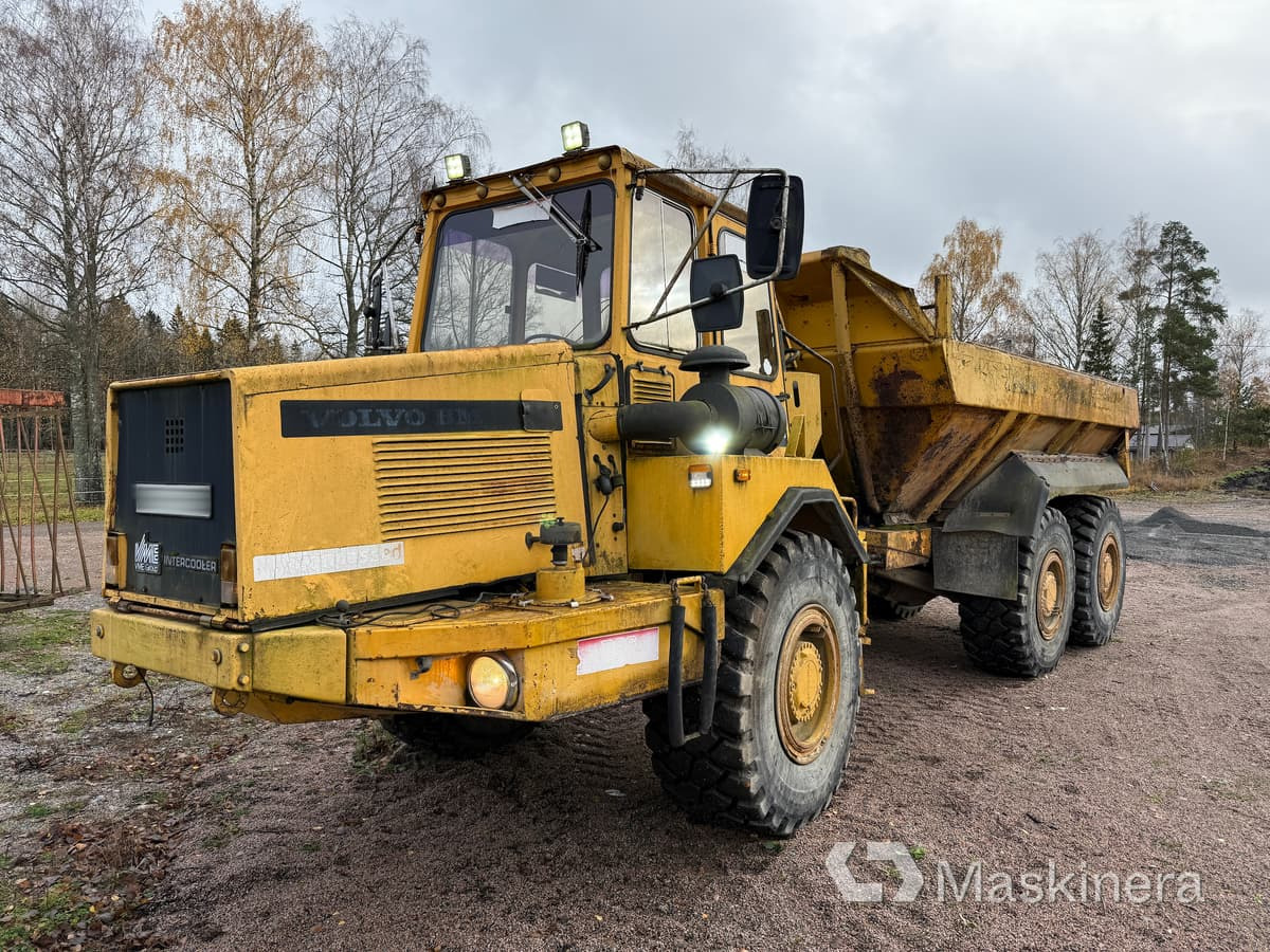 Dumper Volvo A25 5350B 6X6 - 铰接式自卸车:图1 Dumper Volvo A25 5350B 6X6 - 铰接式自卸车:图1