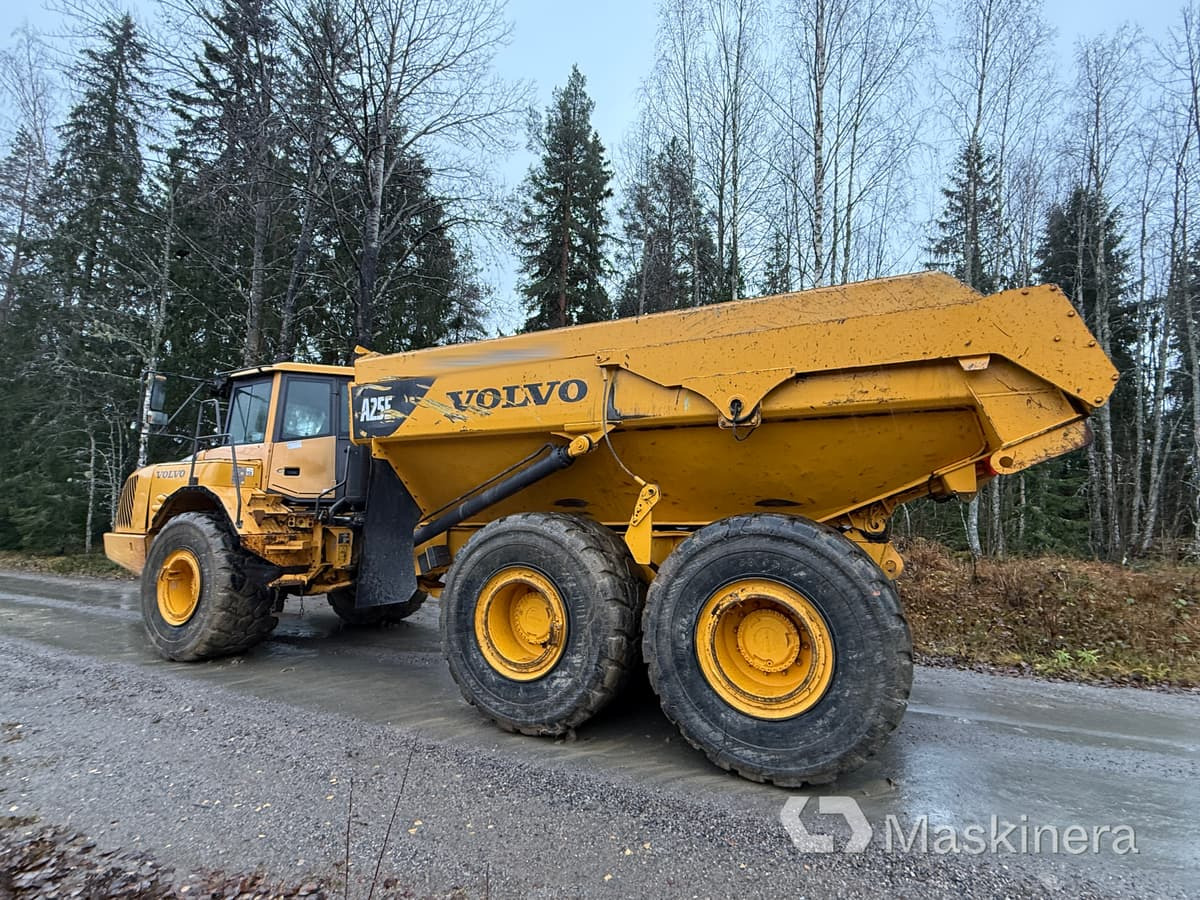 Dumper Volvo A25E 6x6 - 铰接式自卸车:图4 Dumper Volvo A25E 6x6 - 铰接式自卸车:图4