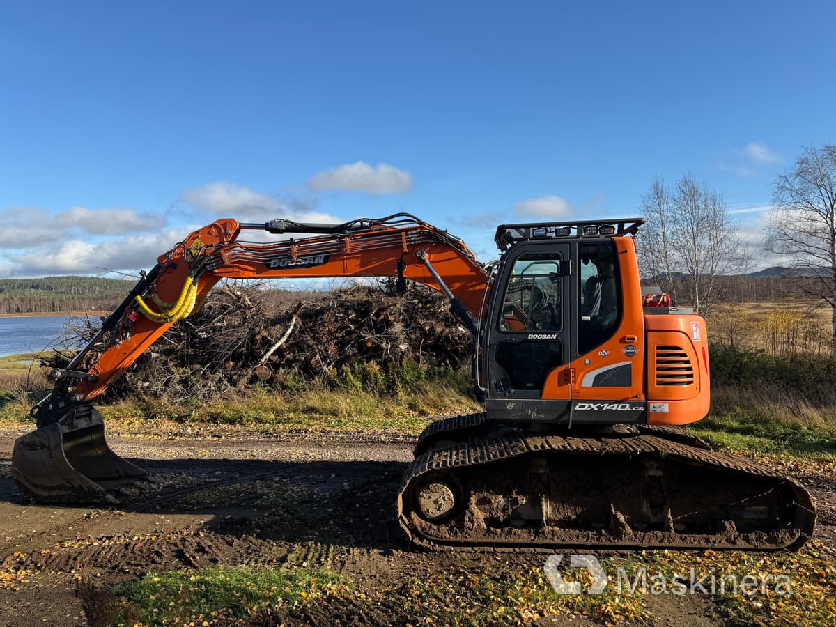 Grävmaskin Doosan DX140LCR-5 / Skördaraggregat 25RH - 履带式挖掘机:图2 Grävmaskin Doosan DX140LCR-5 / Skördaraggregat 25RH - 履带式挖掘机:图2