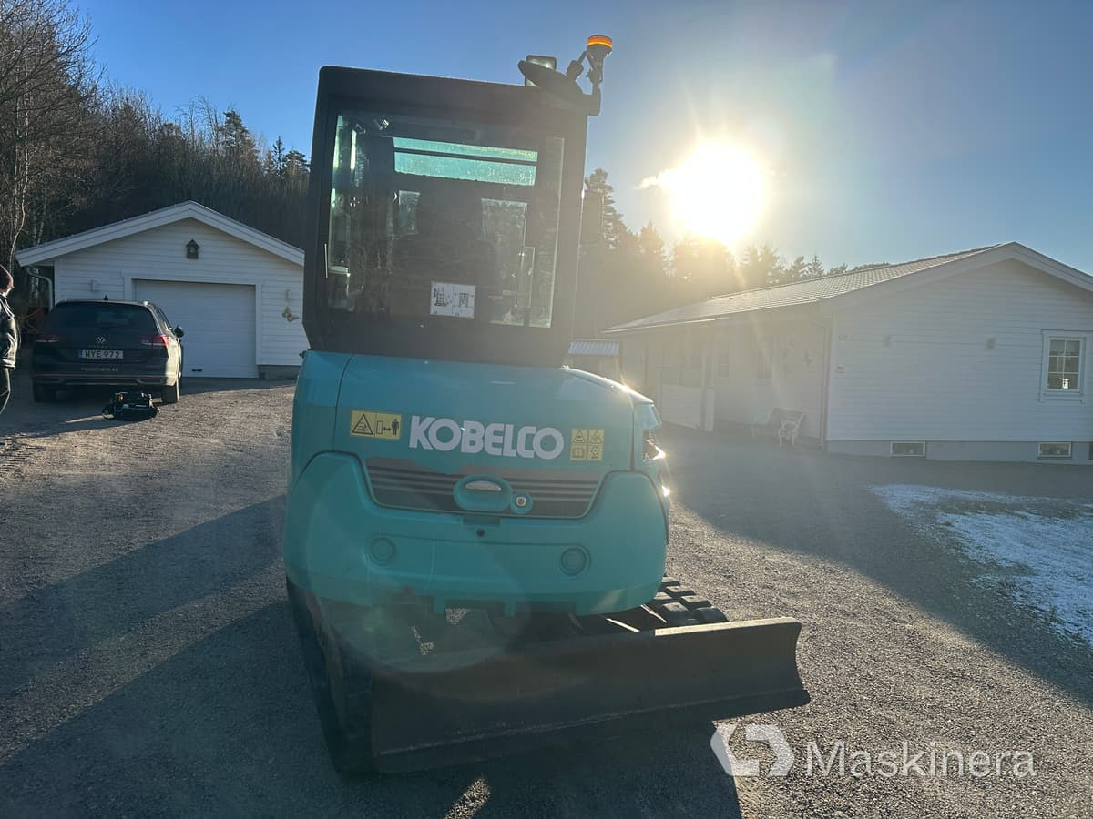 Grävmaskin Kobelco SK26 - 履带式挖掘机:图4 Grävmaskin Kobelco SK26 - 履带式挖掘机:图4