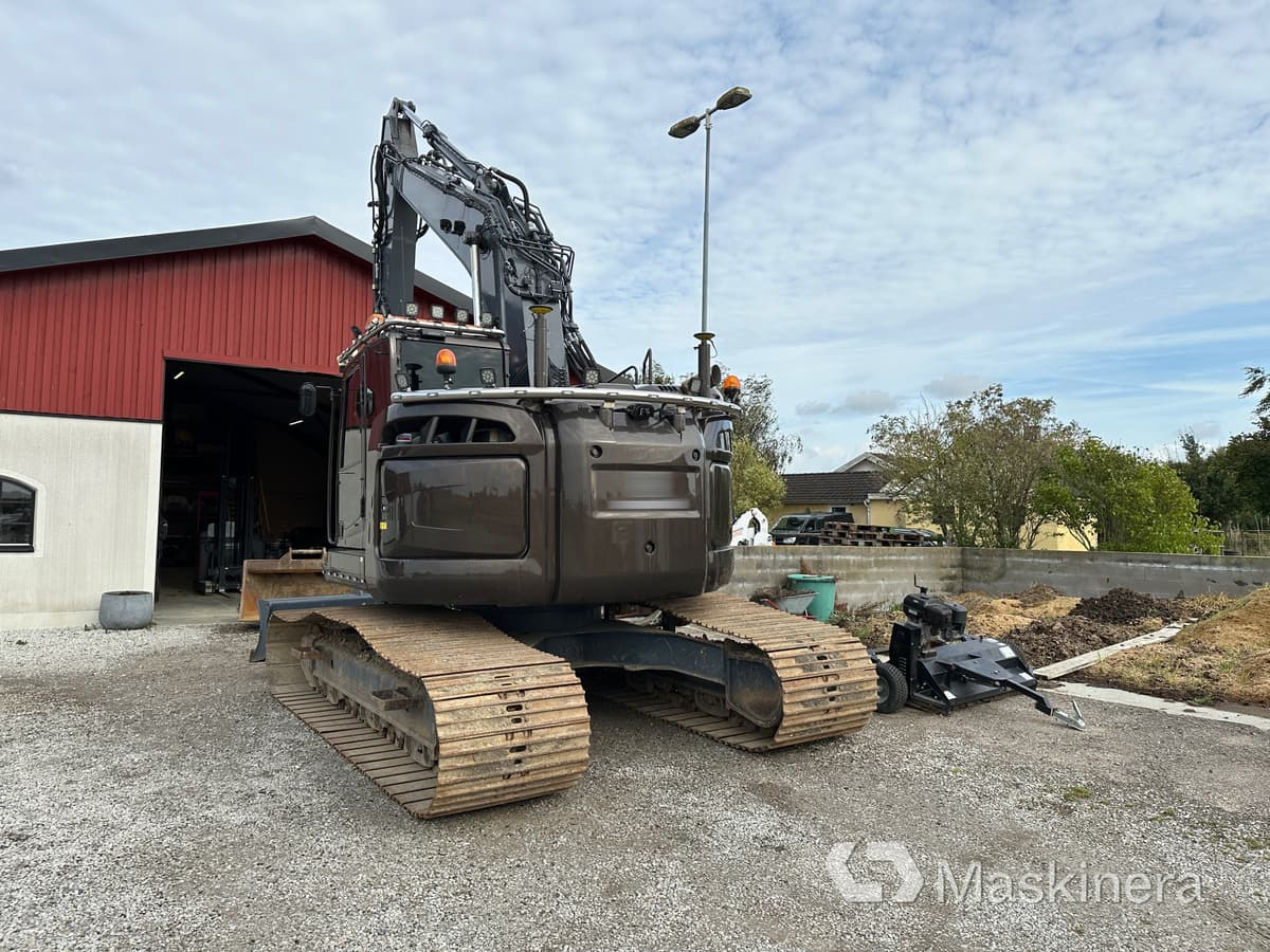 Grävmaskin Kobelco SK270SRNLC-5 - 履带式挖掘机:图3 Grävmaskin Kobelco SK270SRNLC-5 - 履带式挖掘机:图3