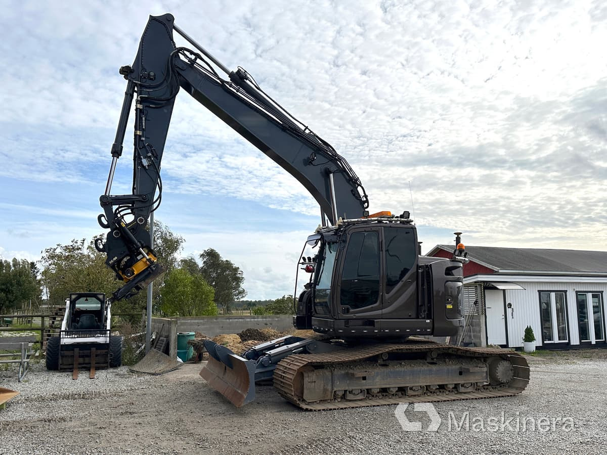 Grävmaskin Kobelco SK270SRNLC-5 - 履带式挖掘机:图1 Grävmaskin Kobelco SK270SRNLC-5 - 履带式挖掘机:图1