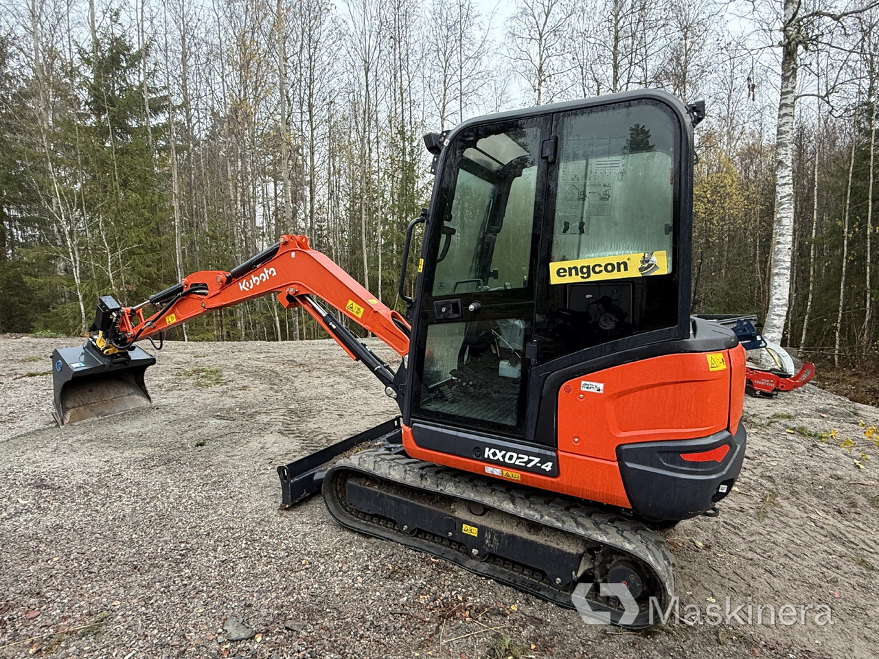 Grävmaskin Kubota KX027-4 med många redskap - 履带式挖掘机:图3 Grävmaskin Kubota KX027-4 med många redskap - 履带式挖掘机:图3