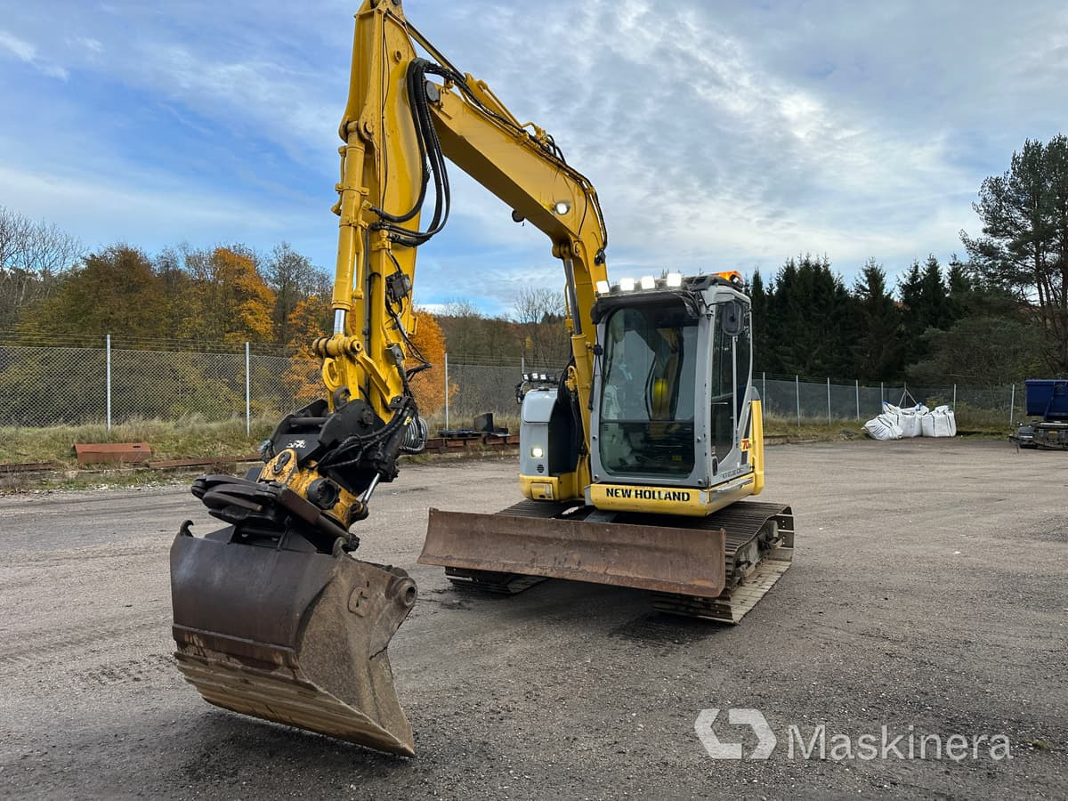 Grävmaskin New Holland Kobelco E70BSR-2 - 履带式挖掘机:图3 Grävmaskin New Holland Kobelco E70BSR-2 - 履带式挖掘机:图3