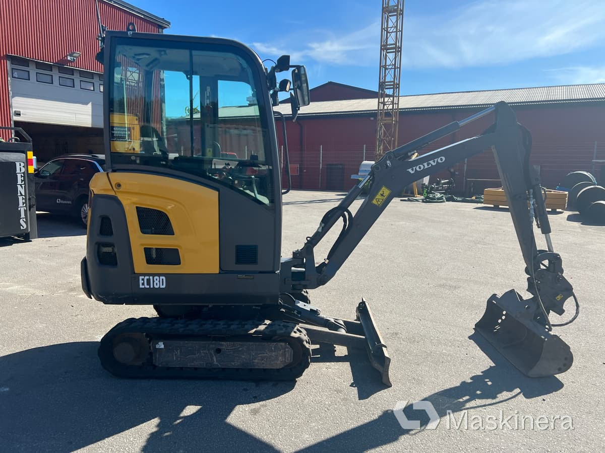 Grävmaskin Volvo EC18D med maskintrailer och redskap - 履带式挖掘机:图5 Grävmaskin Volvo EC18D med maskintrailer och redskap - 履带式挖掘机:图5