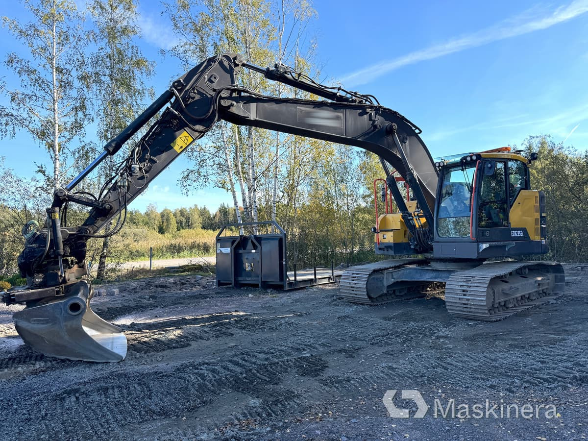 Grävmaskin Volvo ECR235EL - 履带式挖掘机:图1 Grävmaskin Volvo ECR235EL - 履带式挖掘机:图1