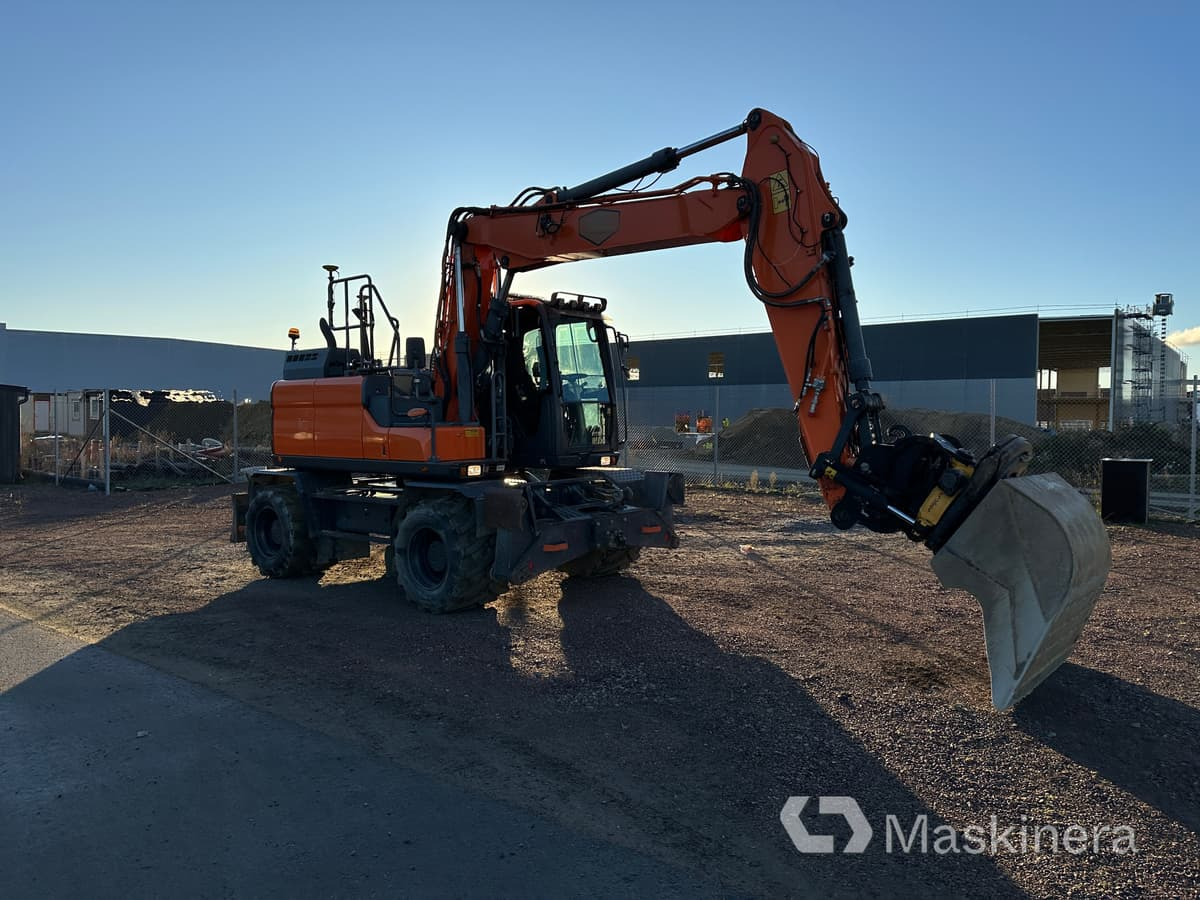 Hjulgrävare Doosan DX160W-5 - 履带式挖掘机:图3 Hjulgrävare Doosan DX160W-5 - 履带式挖掘机:图3