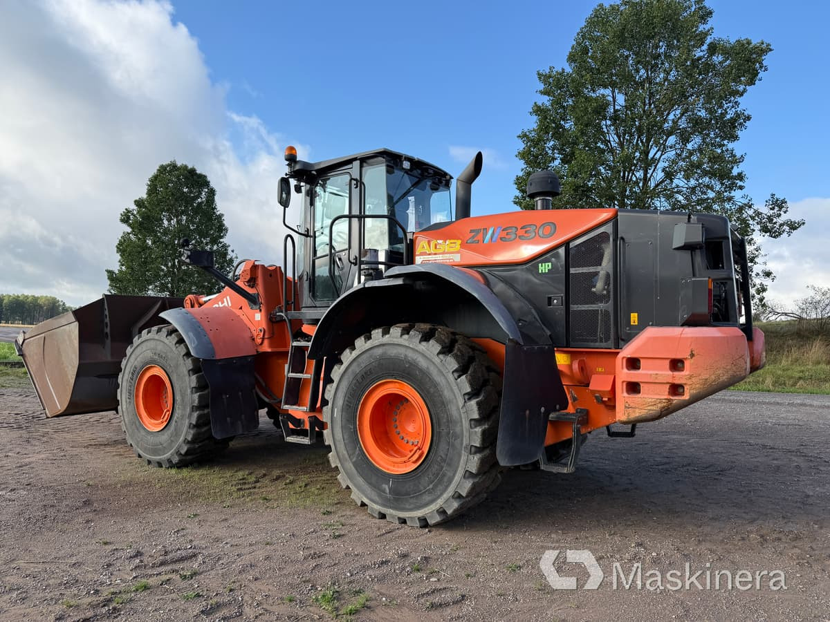 Hjullastare Hitachi ZW330-5B - 轮式装载机:图3 Hjullastare Hitachi ZW330-5B - 轮式装载机:图3