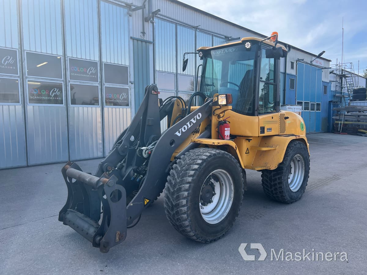Hjullastare Volvo L35B - 轮式装载机:图1 Hjullastare Volvo L35B - 轮式装载机:图1