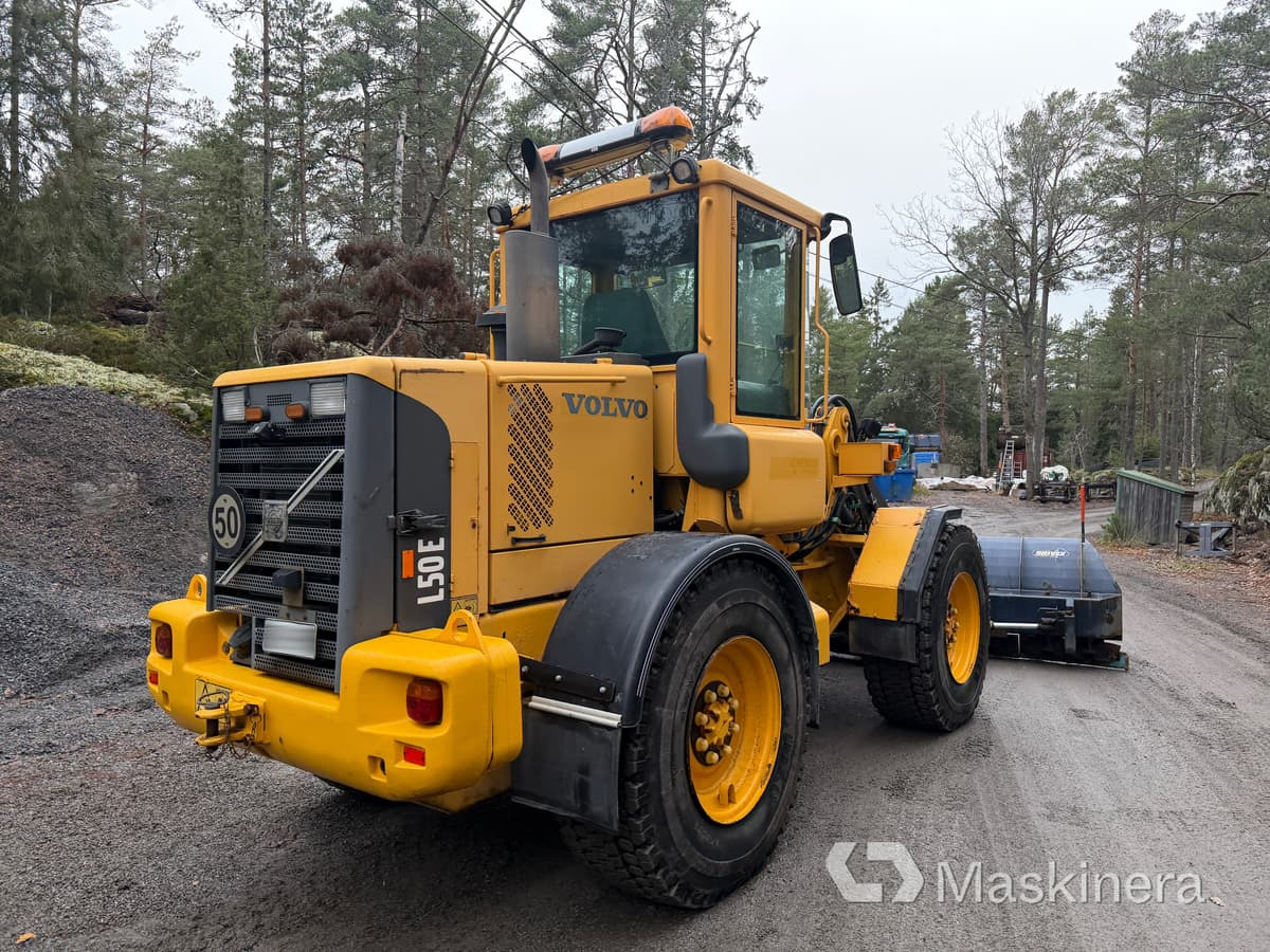 Hjullastare Volvo L50E med tillbehör - 轮式装载机:图5 Hjullastare Volvo L50E med tillbehör - 轮式装载机:图5