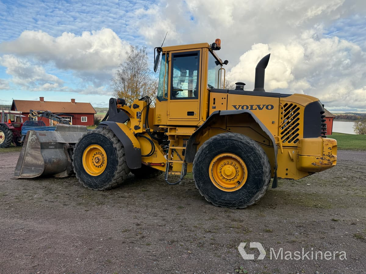 Hjullastare Volvo L90E med tillbehör - 轮式装载机:图2 Hjullastare Volvo L90E med tillbehör - 轮式装载机:图2