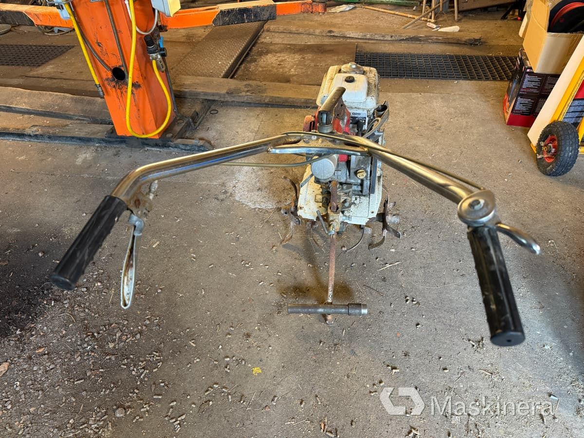 Jordfräs Honda F28C (Rep.objekt) - 园林耕作机:图4 Jordfräs Honda F28C (Rep.objekt) - 园林耕作机:图4